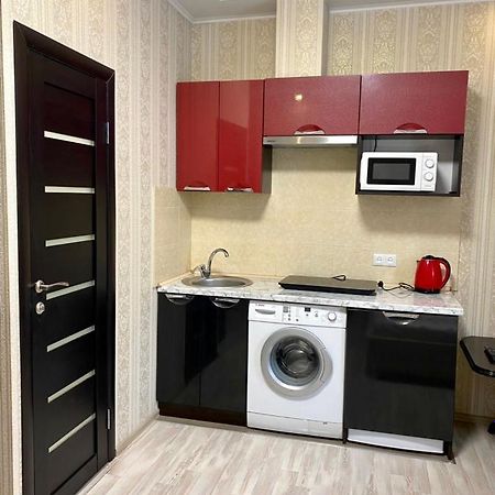 Apartment studio-біля вокзалу-недалеко від центру Львів Екстер'єр фото